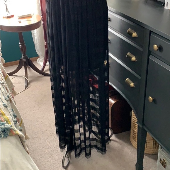 Adelyn Rae Charity Maxi Dress - Picture 6 of 16